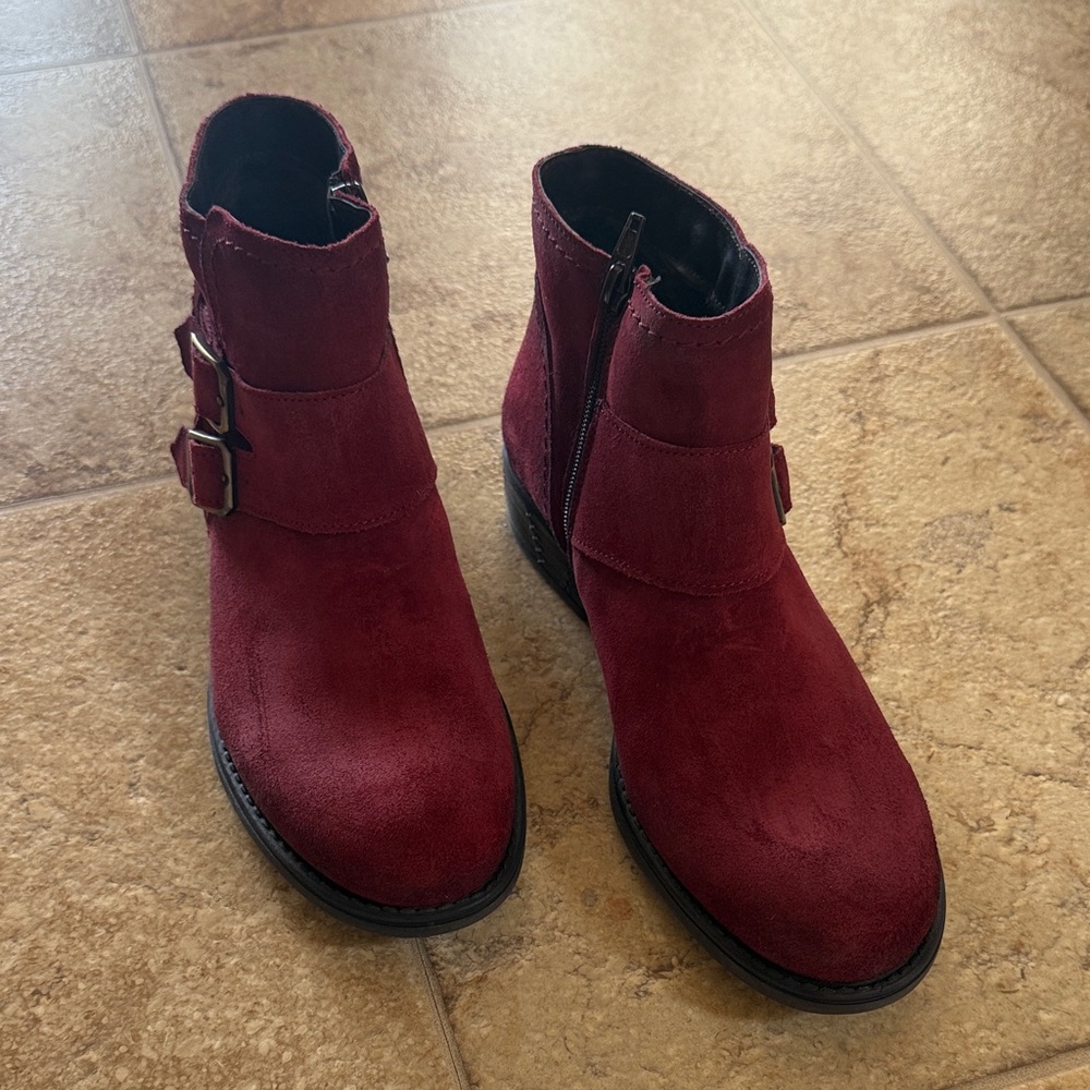 Eric Michael Red Ankle Boots with Buckles